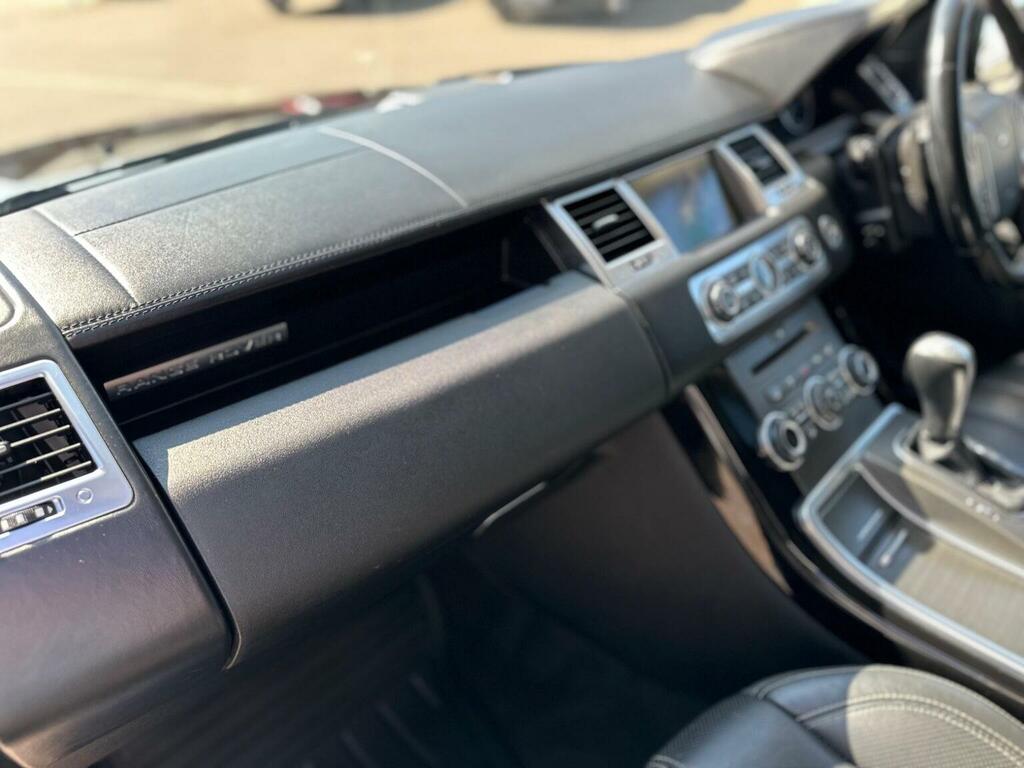 Land Rover Range Rover Sport 3.0 Tdv6 Hse Commandshift Black #43