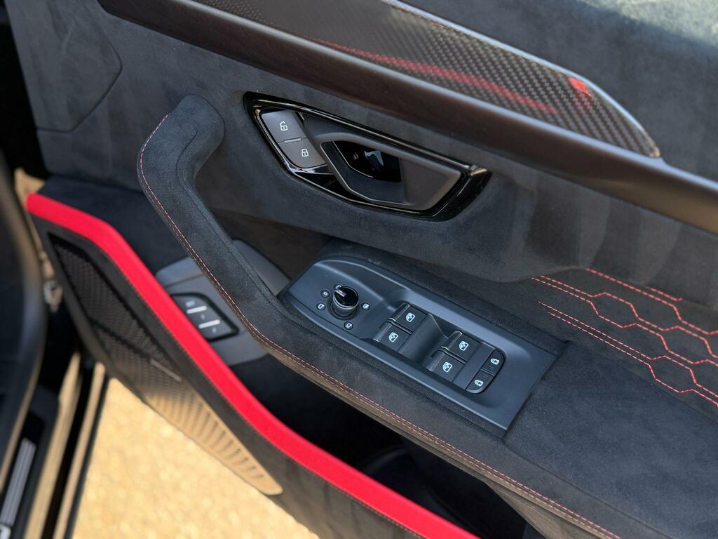 Lamborghini Urus Urus V8 S Orange #24