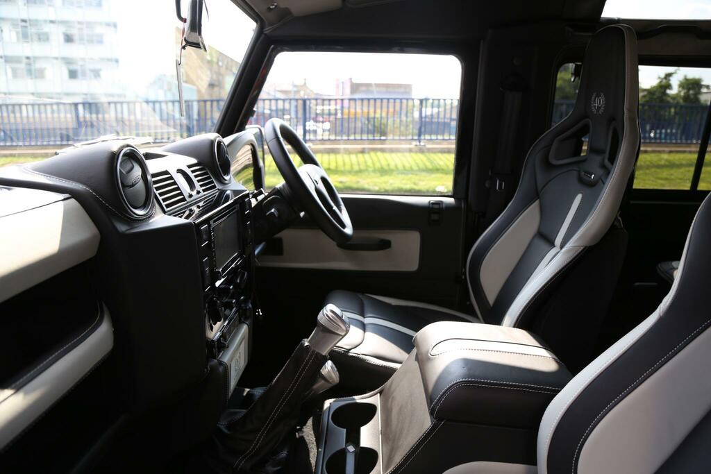 Land Rover Defender 90 90 2.2 Tdci Adventure Suv Double Cab Ma Grey #19