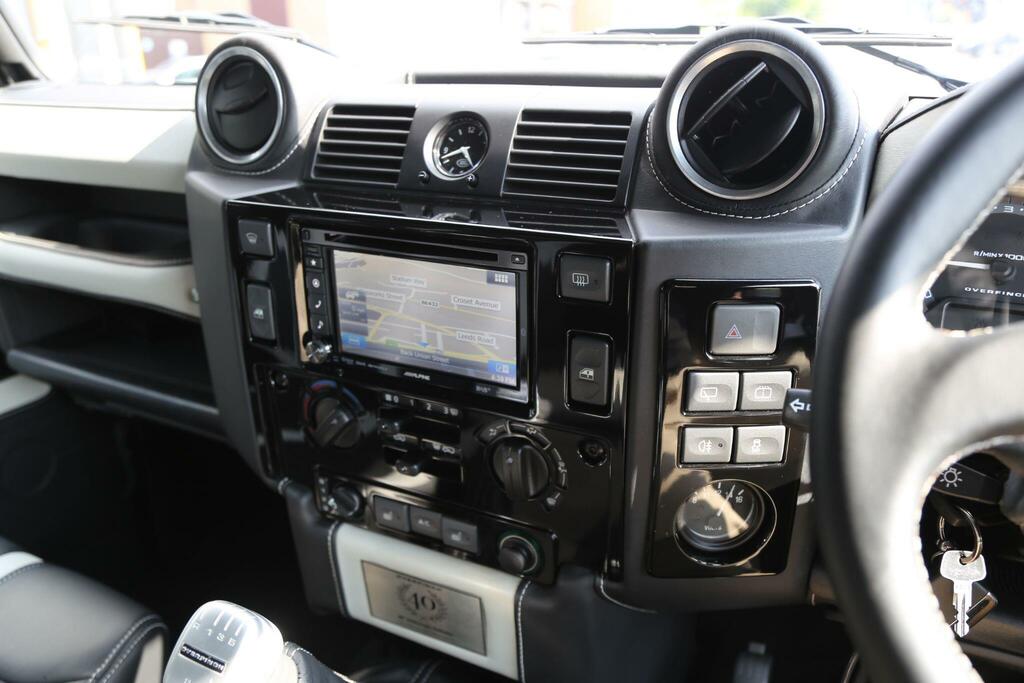 Land Rover Defender 90 90 2.2 Tdci Adventure Suv Double Cab Ma Grey #29