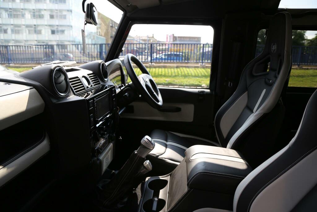 Land Rover Defender 90 90 2.2 Tdci Adventure Suv Double Cab Ma Grey #17