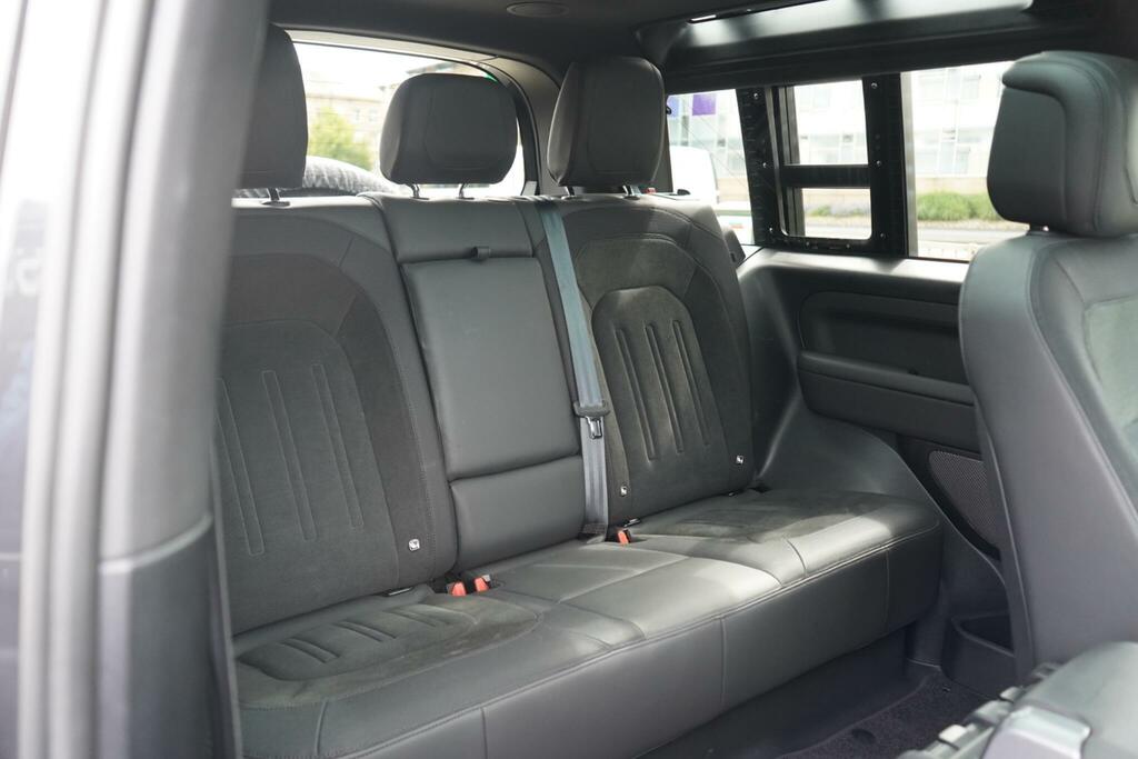Land Rover Defender 90 3.0 P400 Xs Edition 90 Silver #21