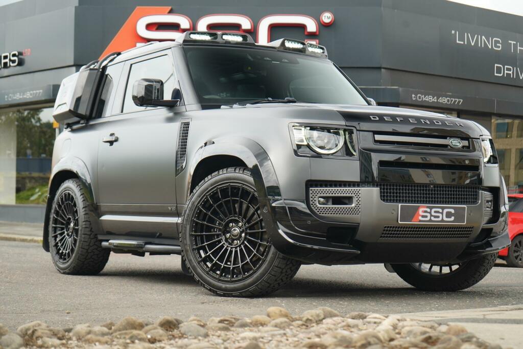 Land Rover Defender 90 Carpathian Edition Grey