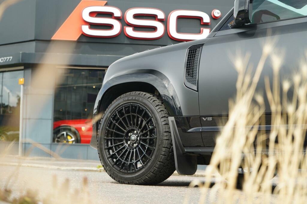 Land Rover Defender 90 3.0 P400 Xs Edition 90 Silver #38