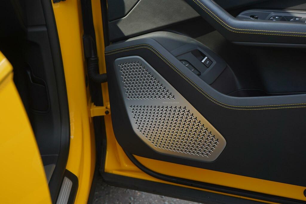 Lamborghini Urus Suv Black #12