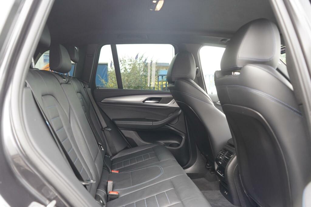 Audi RS5 Hst Black #22