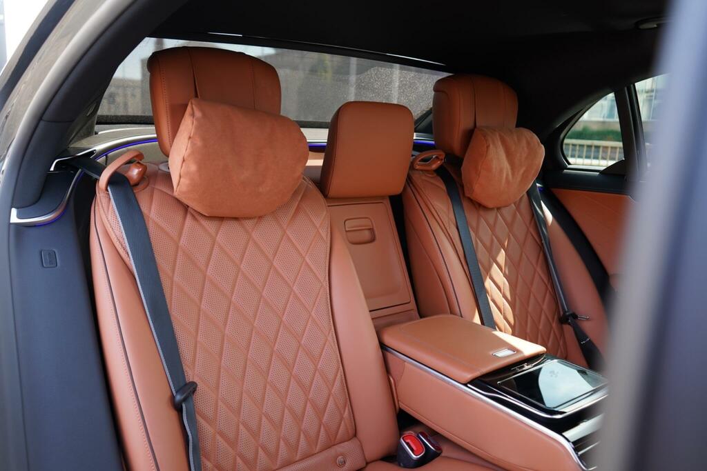 Mercedes-Benz S Class Saloon Silver #22