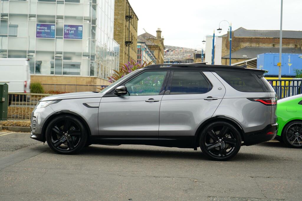 Land Rover Discovery 3.0 D350 Dynamic Se Station Wagon SV26WKP White #8