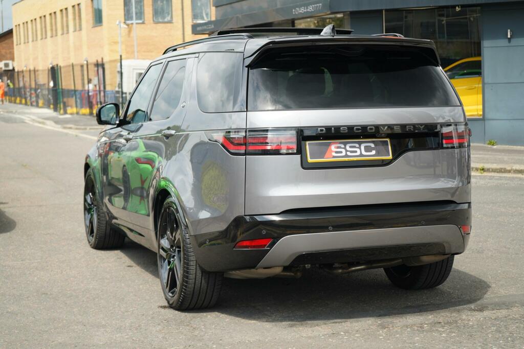Land Rover Discovery 3.0 D350 Dynamic Se Station Wagon SV26WKP White #11