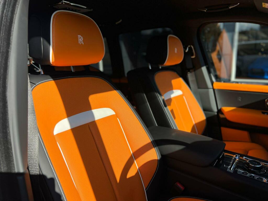 Rolls-Royce Cullinan Black Badge  White #3