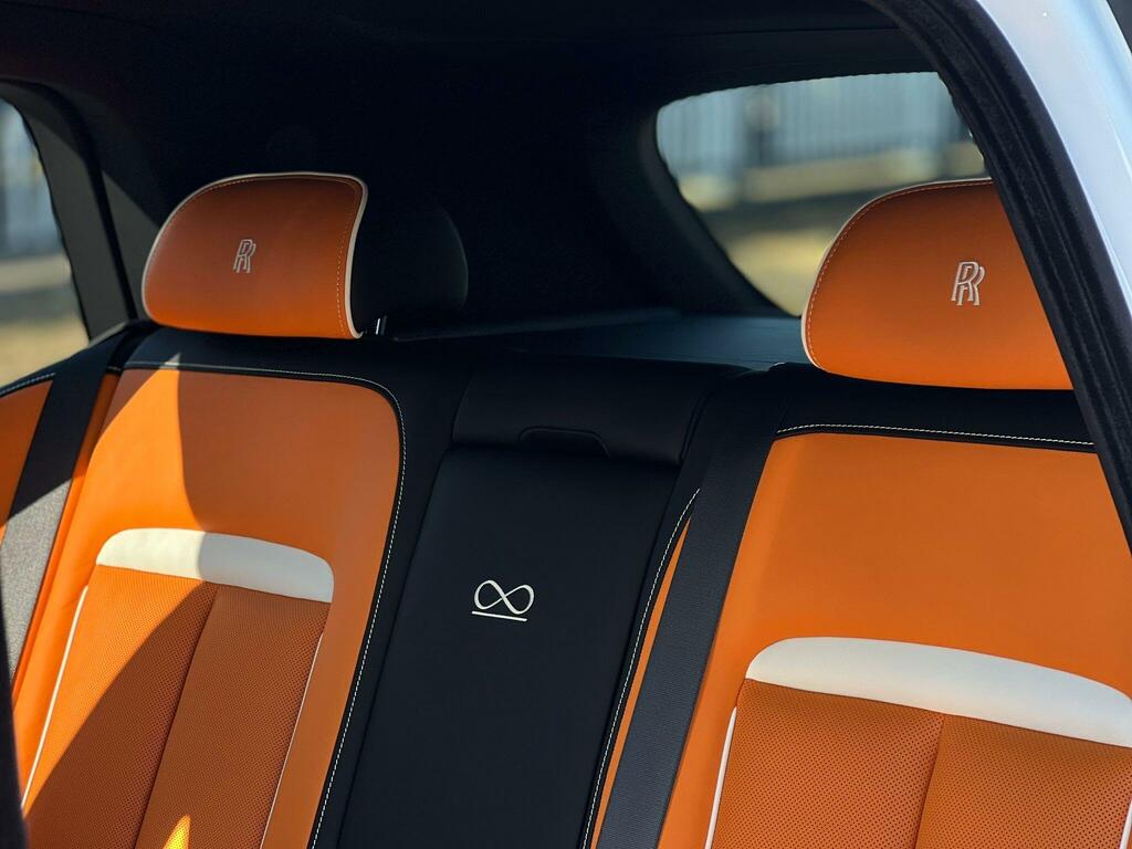 Rolls-Royce Cullinan 6.75 V12 Black Badge 4Wd Euro 6 Black #35