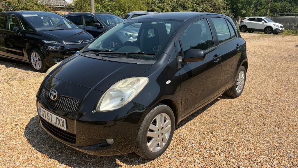 Toyota Yaris 1.3L Zinc Silver #14