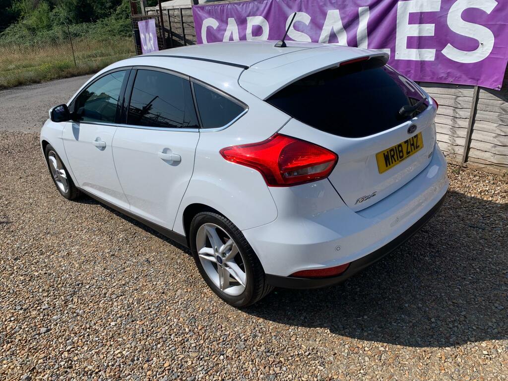 Ford Focus 1.0T Ecoboost Zetec Edition Euro 6 Ss WR18ZHZ White #3