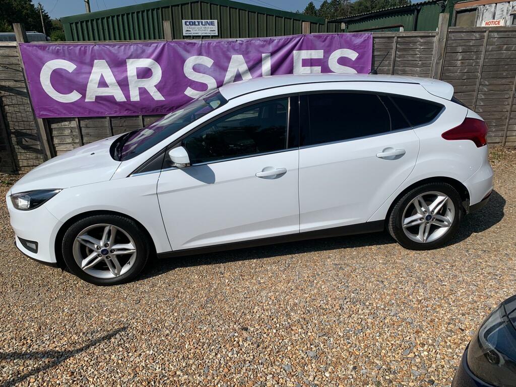Ford Focus 1.0T Ecoboost Zetec Edition Euro 6 Ss WR18ZHZ White #2