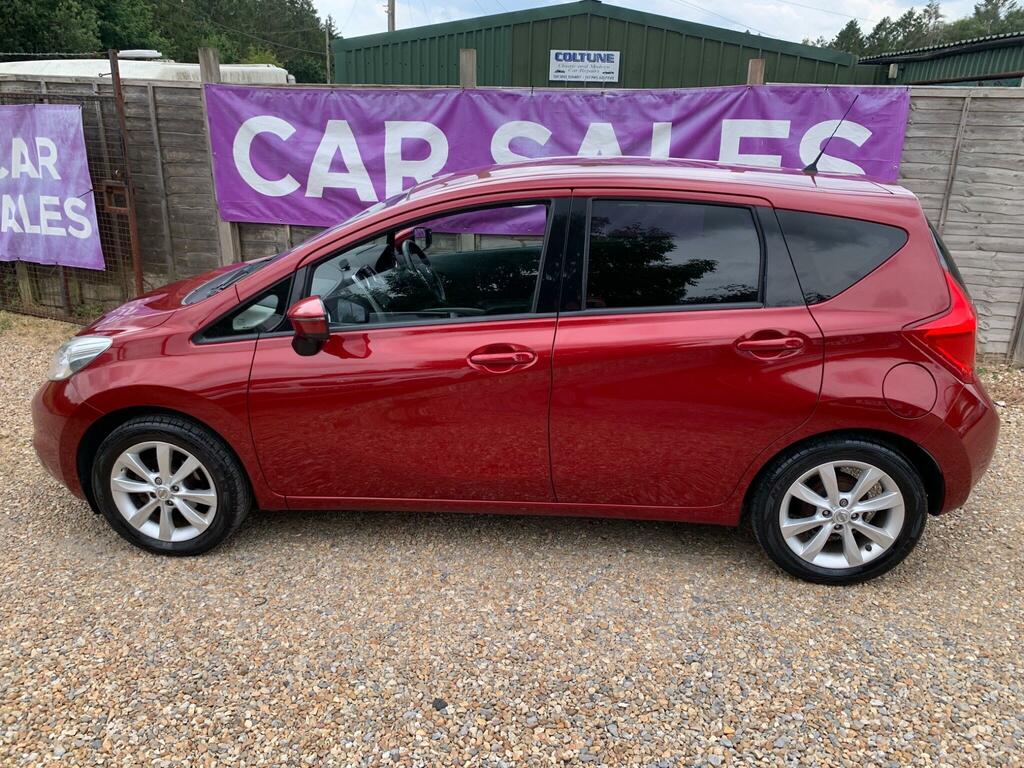 Nissan Note Tekna Red #2