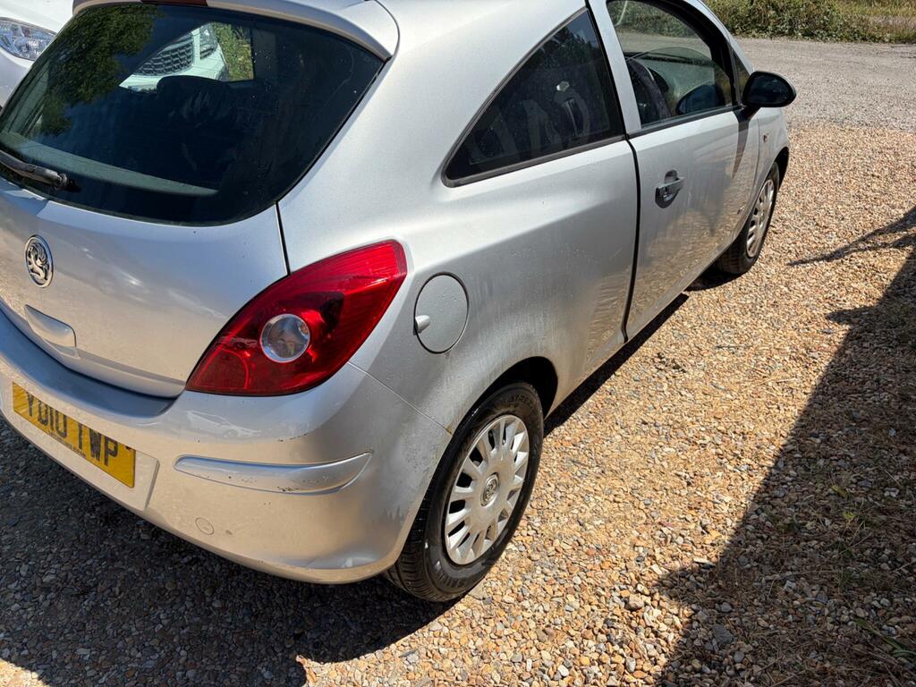 Vauxhall Corsa 1.2I 16V Limited Edition White #5