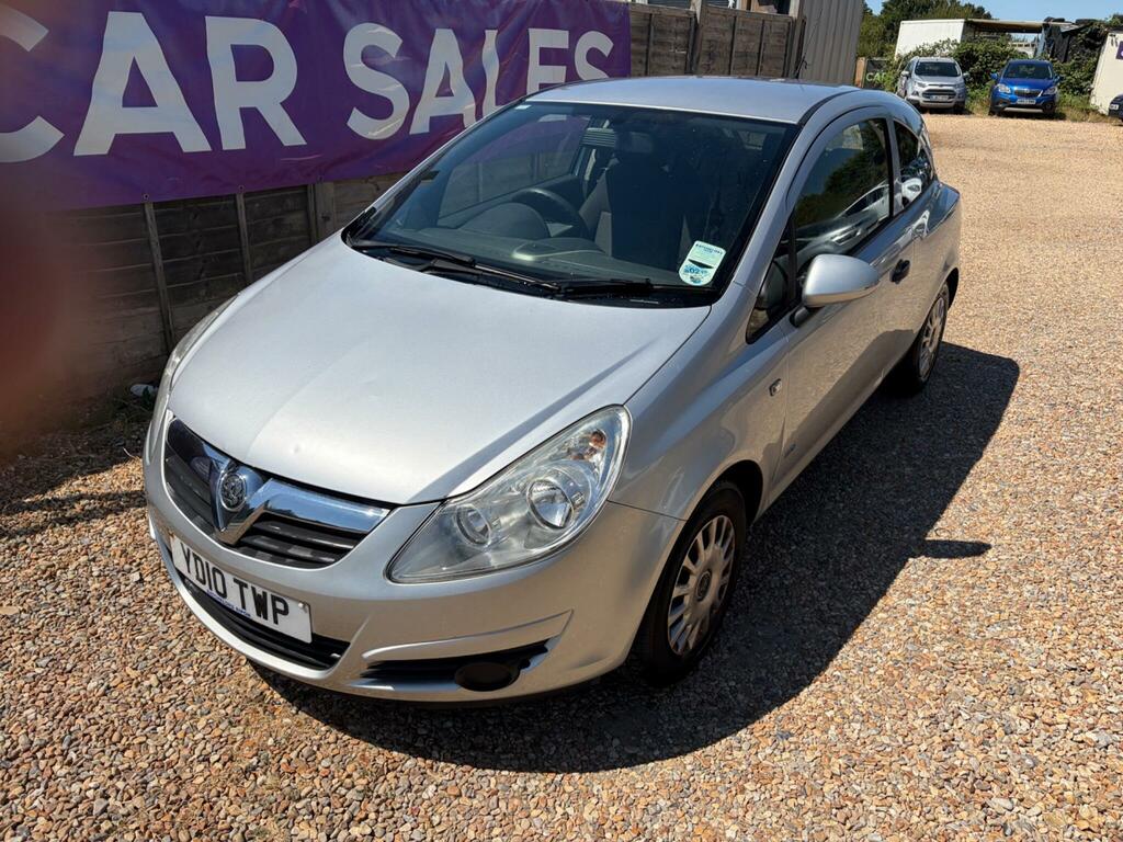 Vauxhall Corsa 1.2I 16V Limited Edition White #1