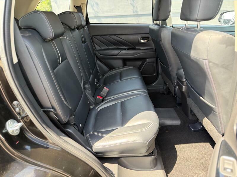 Mitsubishi Outlander 2.0H 12Kwh Gx4h 4Wd Grey #23