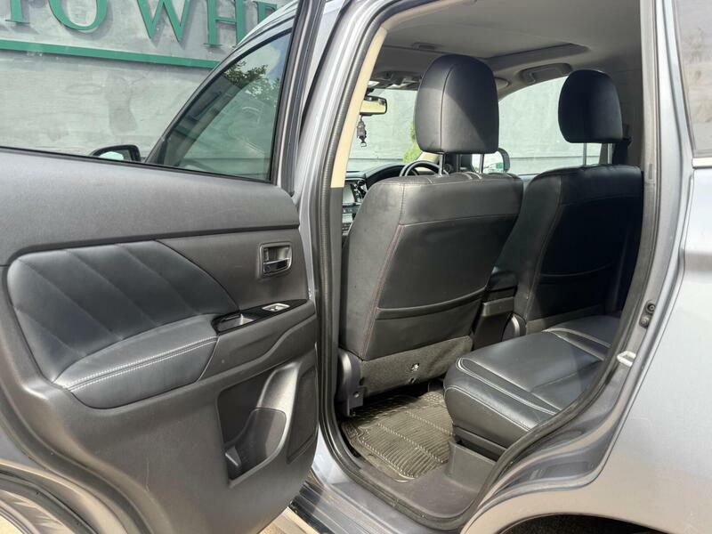 Mitsubishi Outlander 2.2 Di-d 4 4Wd Euro 6 Ss Silver #26