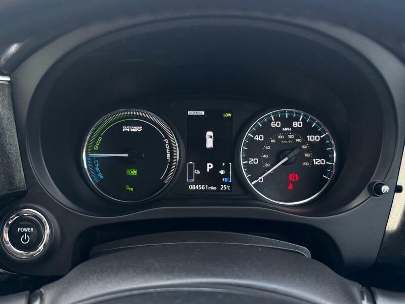 Mitsubishi Outlander 2.2 Di-d 4 4Wd Euro 6 Ss Silver #64