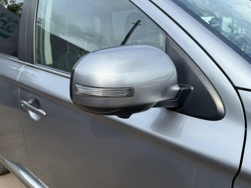 Mitsubishi Outlander 2.2 Di-d 4 4Wd Euro 6 Ss Silver #42