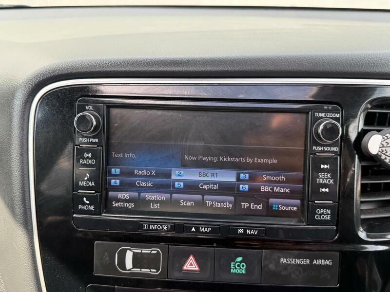 Mitsubishi Outlander 2.2 Di-d 4 4Wd Euro 6 Ss Silver #59