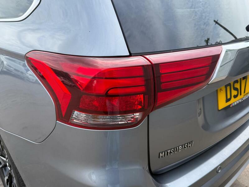 Mitsubishi Outlander 2.2 Di-d 4 4Wd Euro 6 Ss Silver #33