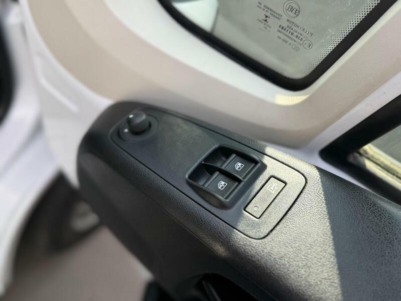 Peugeot Boxer Boxer 335 Professional L3h2 Bluehdi White #11