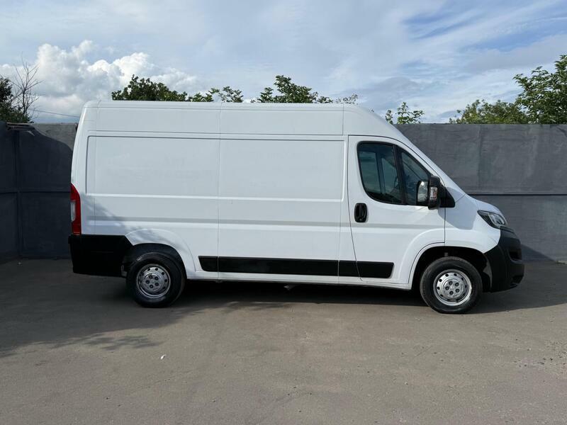 Peugeot Boxer 2.2 Bluehdi 335 Professional L2 H2 Euro 6 S S White #5