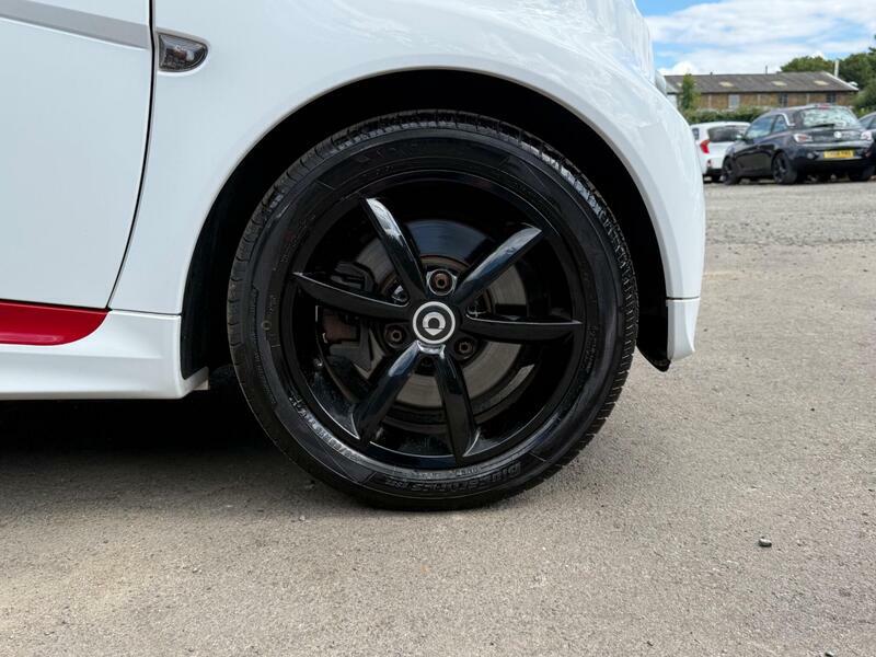 Smart Fortwo Fortwo Drive Cvt Black #30