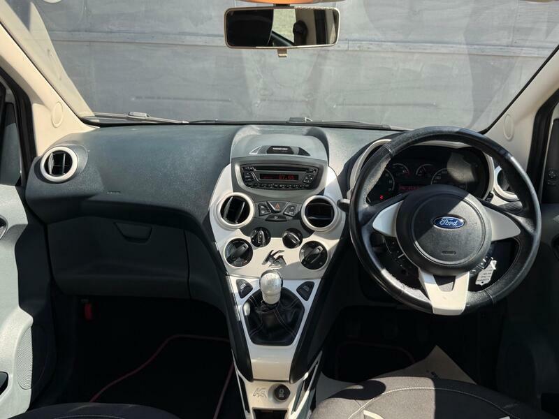 Ford KA 1.2 Zetec White Edition Euro 6 S S White #3
