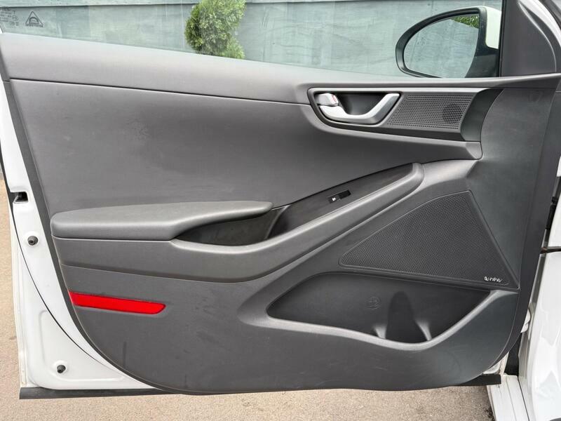 Hyundai Ioniq 1.6 H-gdi 8.9Kwh Grey #20