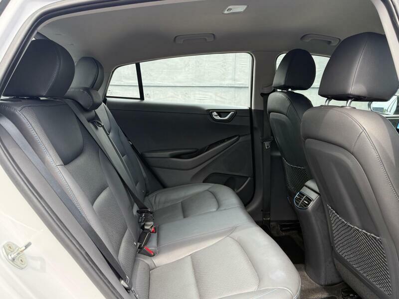 Hyundai Ioniq 1.6 H-gdi 8.9Kwh Grey #25