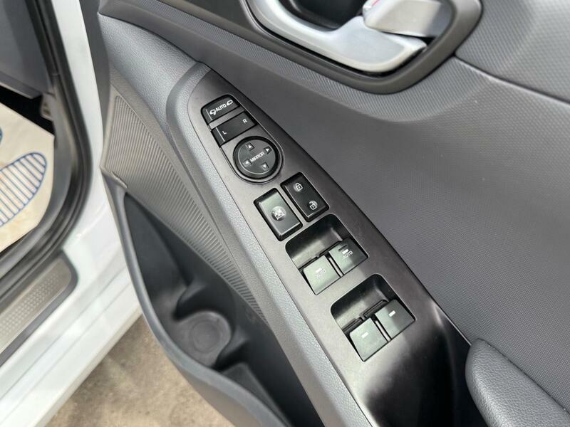 Hyundai Ioniq 1.6 H-gdi 8.9Kwh Grey #15