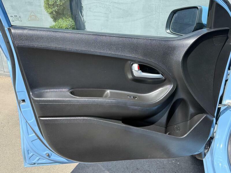 Kia Picanto 1.0 1 Cheap Tax And Insurance Hatchback White #17