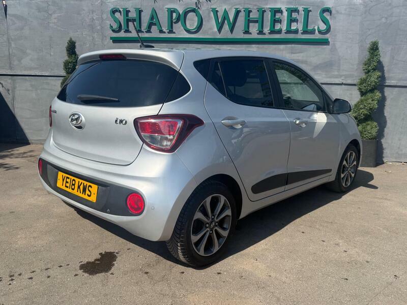 Hyundai I10 Hatchback Silver #5