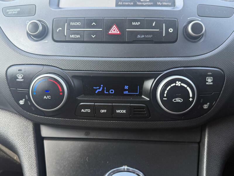 Hyundai I10 Hatchback Silver #46