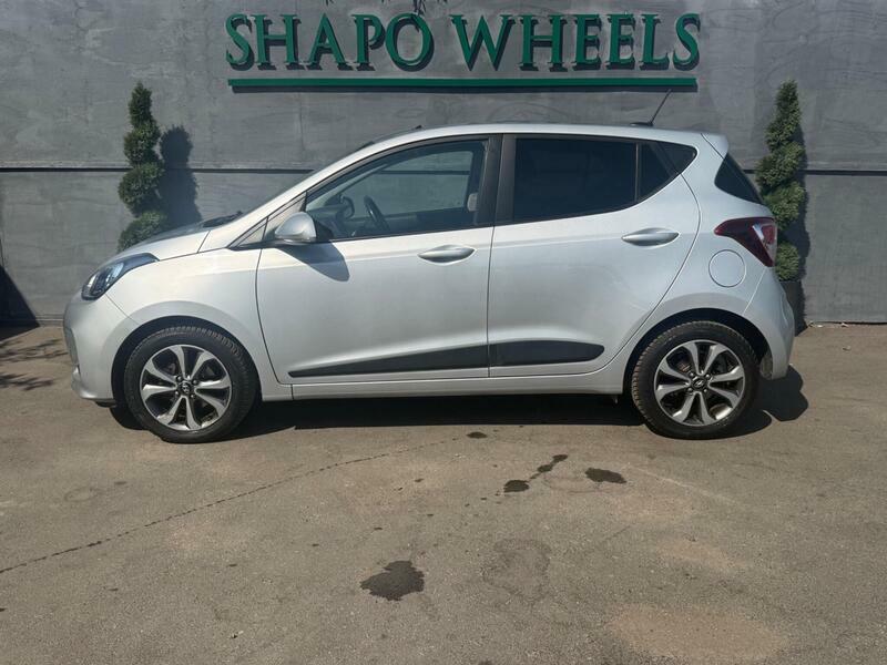 Hyundai I10 Hatchback Silver #7
