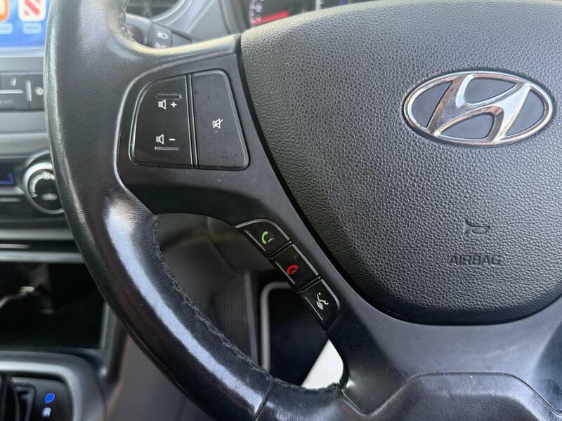 Hyundai I10 Hatchback Silver #41