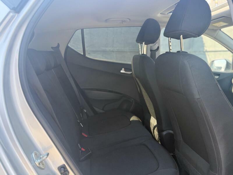 Hyundai I10 Hatchback Silver #21