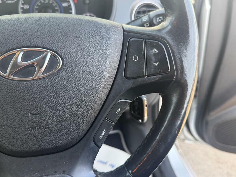 Hyundai I10 Hatchback Silver #39