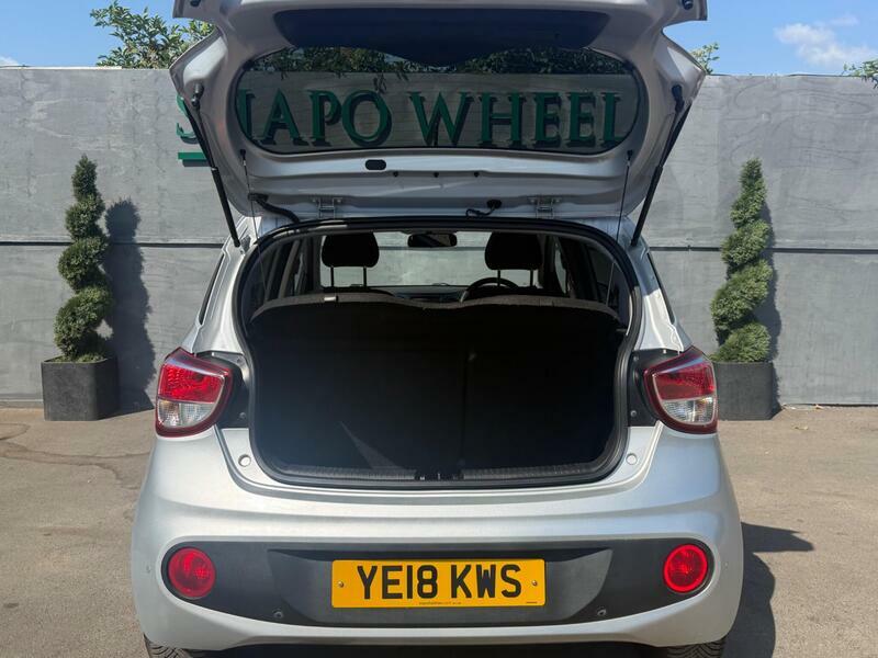 Hyundai I10 Hatchback Silver #10