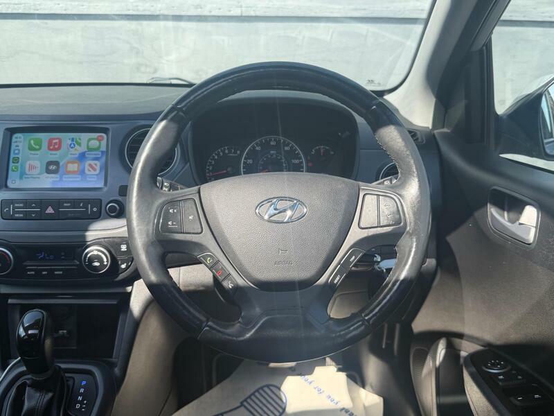 Hyundai I10 Hatchback Silver #38