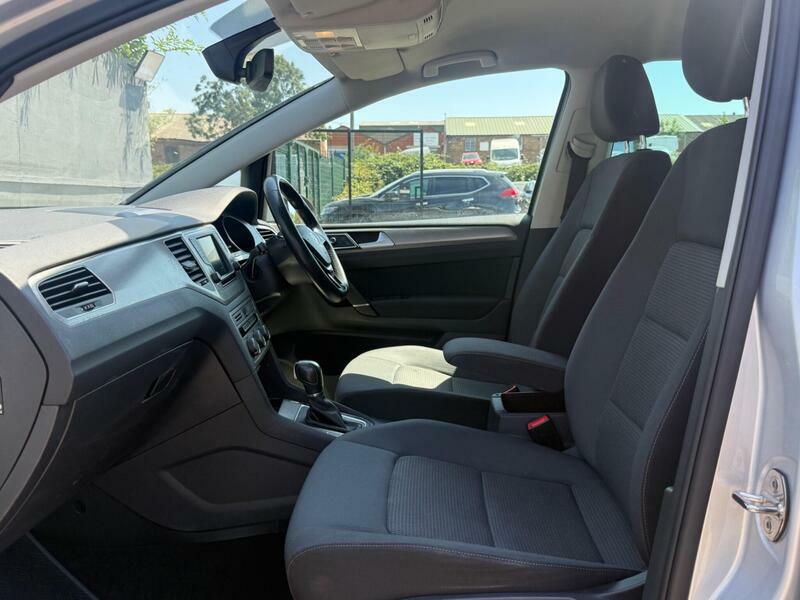 Volkswagen Golf SV Hatchback Silver #20