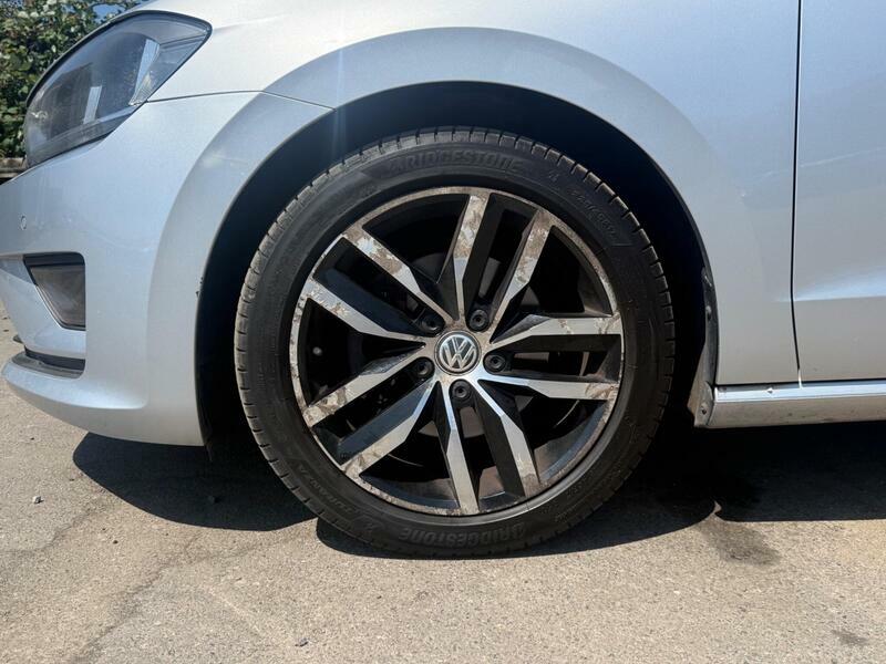 Volkswagen Golf SV Hatchback Silver #37