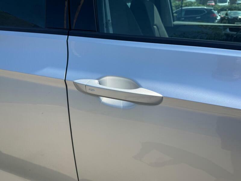 Volkswagen Golf SV Hatchback Silver #32