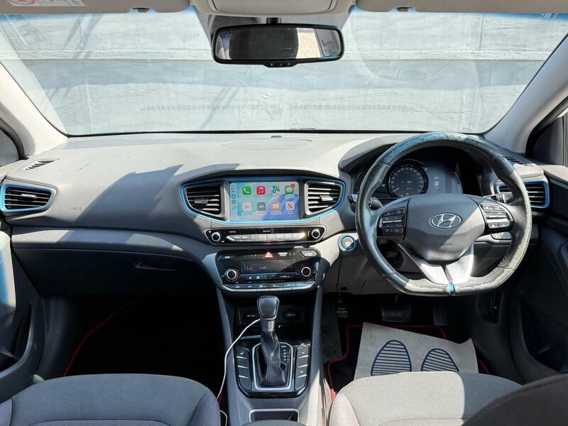 Hyundai Ioniq 1.6 H-gdi Premium Hatchback Hybrid Dct White #3