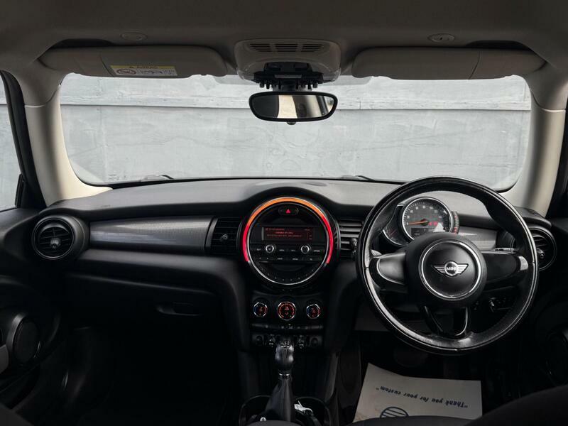 Mini Hatch 1.5 Cooper Euro 6 S S Silver #3
