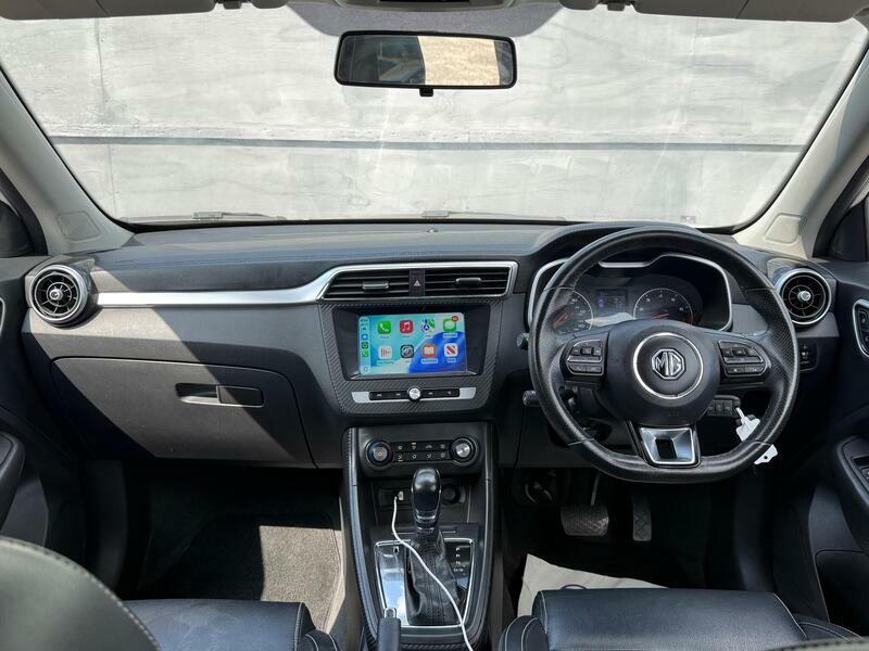 MG ZS 1.5 Exclusive 105 Bhp White #40