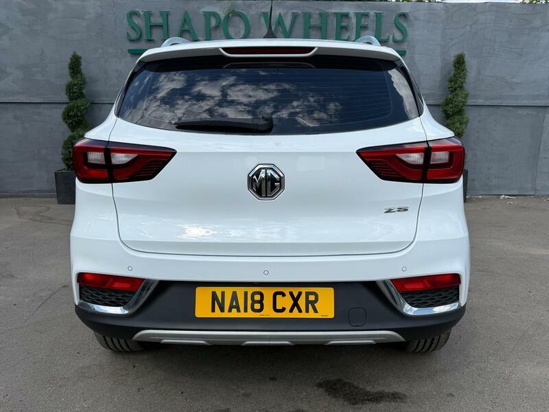 MG ZS 1.5 Exclusive 105 Bhp White #9